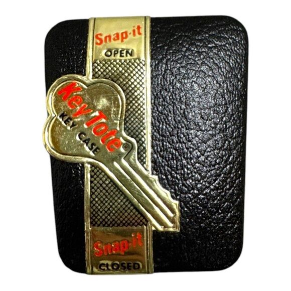 Vintage Snap-It Key Tote Key Case Black & Gold Leather With Red Interior Holder - Picture 1 of 6